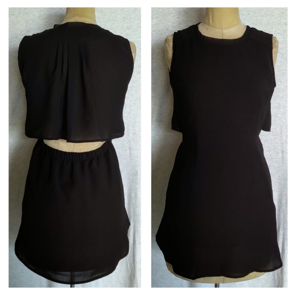 OAK + FORT Dresses & Skirts - Oak + Fort Open Back Sleeveless Mini Dress